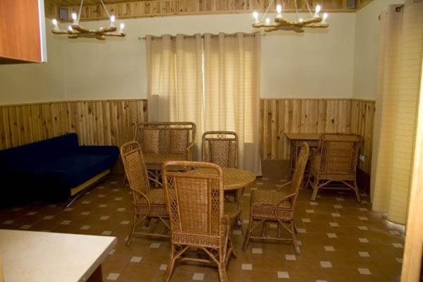 Marco Polo Hotel Ulʼyanovka Esterno foto