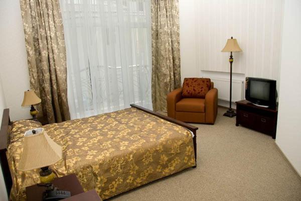 Marco Polo Hotel Ulʼyanovka Esterno foto